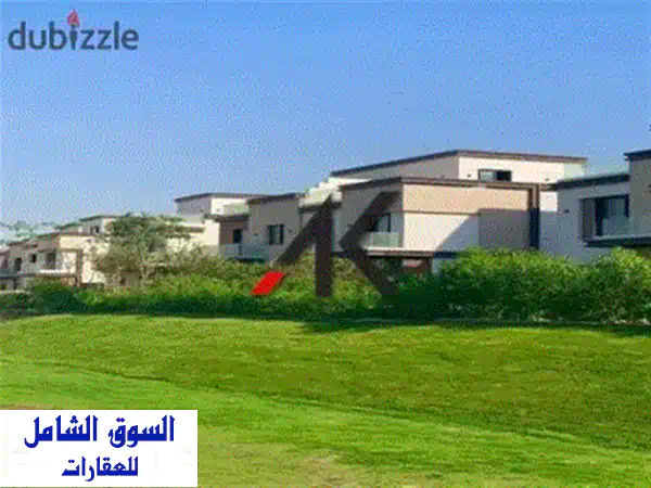 استلام فوري! فيلا تاون هاوس 260م² بالقاهرة الجديدة - بجوار الجامعة الأمريكية!
