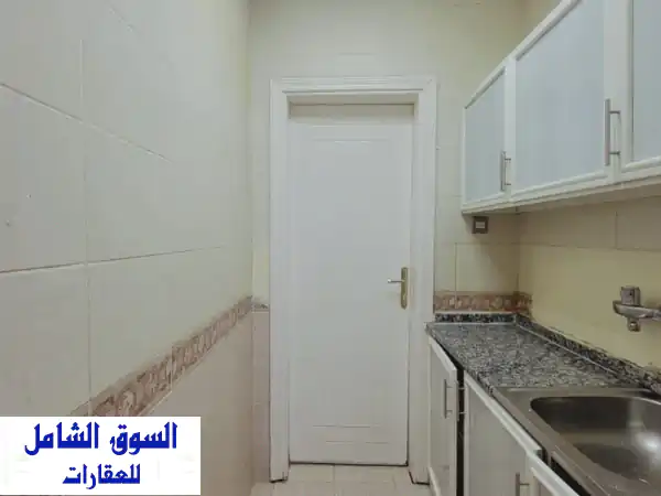 شقة واسعة للإيجار في الصاروج - 2200 ريال شامل الخدمات!