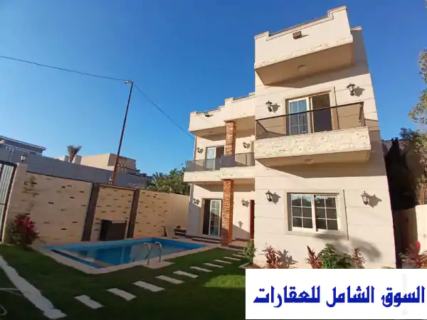 فيلا فاخرة للبيع في كينج مريوط، الإسكندرية - مساحة 400 متر، حمام سباحة خاص، استلام فوري!