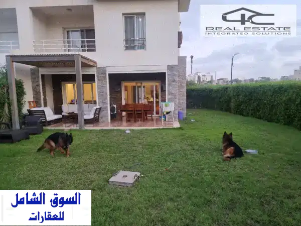 شاليه أرضي فاخر بحديقة خاصة على البحر في أمواج -...