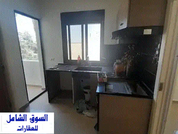 شقة فاخرة للبيع في عين علق - مساحة 75 مترًا - فرصة مثالية!