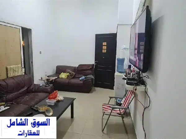 غرفة مفروشة للإيجار بشاب في فيلا راقية بمنطقة ربدان - أبوظبي (1120 درهم شامل!)