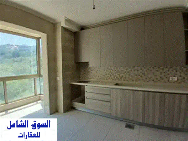 شقة مفروشة بالكامل في بيت الشعار - مساحة 160 مترًا، هدوء وراحة تامة!