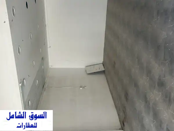 محل تجاري فاخر للإيجار في الشويخ - مثالي...