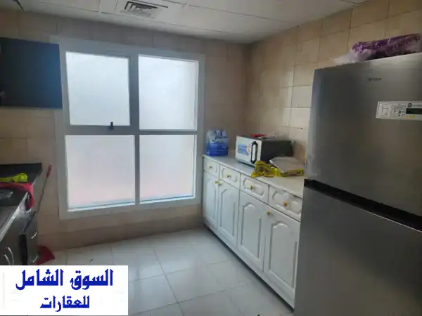 شقة فاخرة ضخمة بسعر لا يصدق في أبراج الخور، عجمان - فرصة ذهبية!