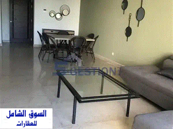 شقة فاخرة للإيجار في قلب الجميزة - إطلالة بحر خلابة!