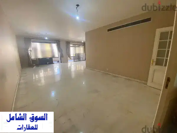 شقة فاخرة 4 غرف نوم بإطلالة بحرية خلابة في طليعة...