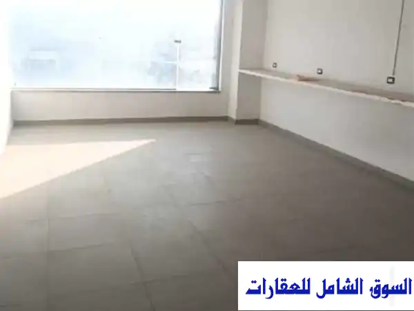 مكتب 180 متر ادارى وتجاري للبيع على المحور المركزي مباشرة في الأحياء 6 أكتوبر