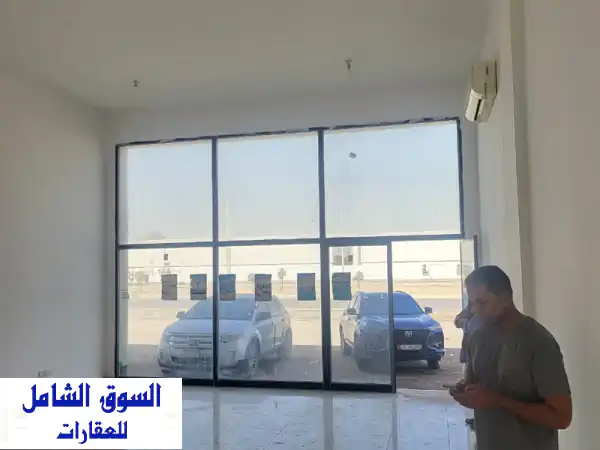 محل تجاري للإيجار في مصفح الصناعية (M17) - أبوظبي |...