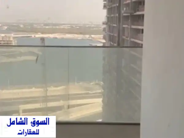 للبيع شقة غرفة وصالة جزيرة الماريا فيستأ وحمامين بلكون موقف سيارة مفروشه اطلالة بحرية مميزه مساحة ...