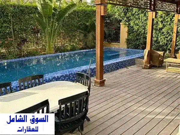 قصر فاخر للبيع بالتجمع الخامس - استلام فوري! أمام مدينه الرحاب