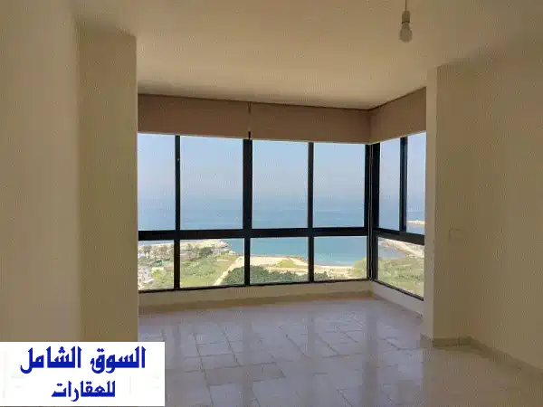 مكتب فاخر للبيع في كسليك - إطلالة بانورامية خلابة!...