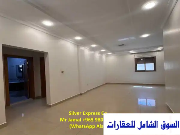 شقة فاخرة للإيجار في المنقف - إطلالة بحرية خلابة!...