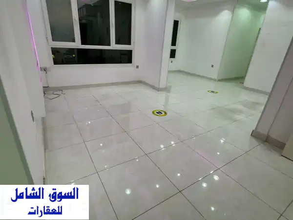 دور تجاري فاخر للإيجار في السالمية - إطلالة...