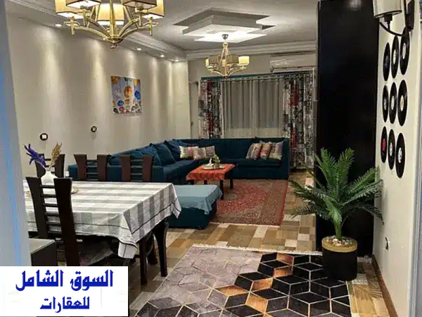 شقة فاخرة 120م² للبيع في كمبوند الفايف ستارز -...