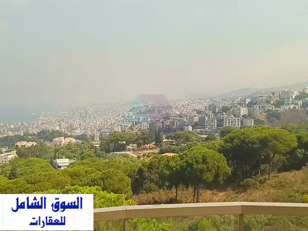 شقة فاخرة 300 متر مربع بإطلالة بحرية خلابة في مار روكز...
