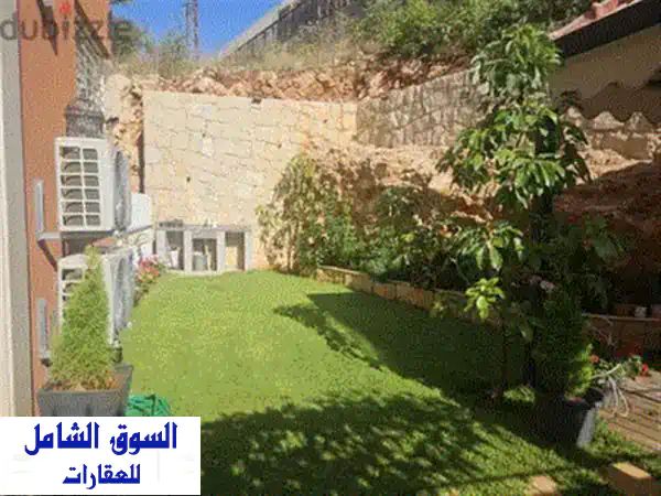 شقة مفروشة للايجار في بتّرون - 172 متر مربع، إطلالة خلابة!