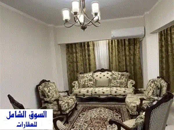 دوبلكس فاخر للإيجار في قلب المقطم الهضبة العليا - مساحة 450 متر! (أرضي مرتفع + أول)