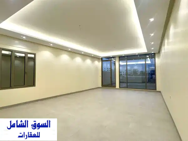 شاليه فاخر للإيجار السنوي - إطلالة بحرية خلابة...