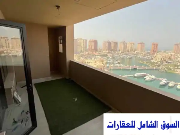 شقة فاخرة للإيجار في اللؤلؤة - قطر | إطلالة خلابة على المارينا