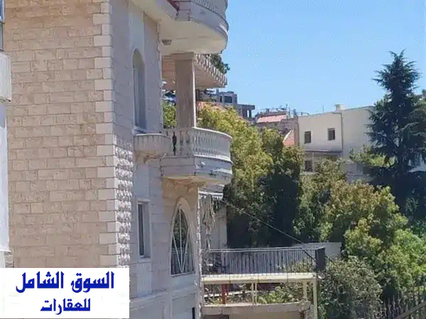 فرصة ذهبية! أرض وفيلا فسيحة للبيع في قليعات ريفون - مساحة 3026 مترًا مربعًا