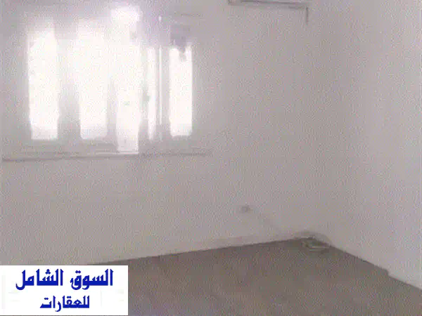 أرض مميزة بمدخل خاص في قلب النزهة الجديدة - أرض الجولف!