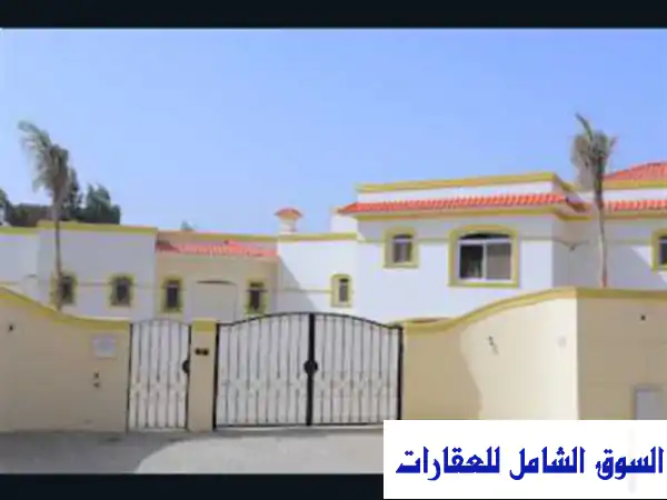 فيلا مستقلة فاخرة للبيع في كمبوند المنصورية بالجيزة...