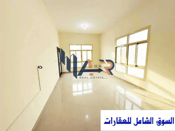 فيلا فاخرة للإيجار في شخبوط، أبوظبي - مدخل خاص...