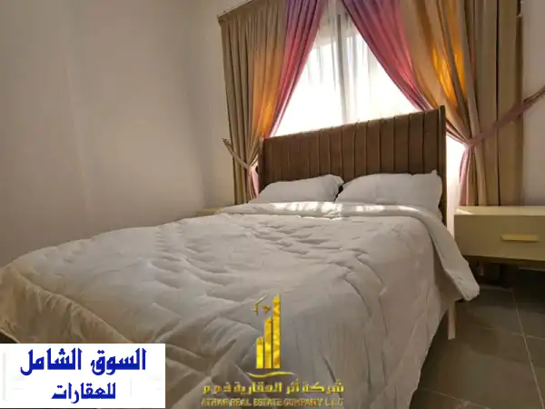 شقة مفروشة فاخرة للإيجار في عجمان الكورنيش | موقع استراتيجي وخدمات متكاملة