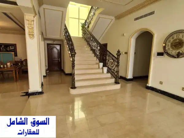فيلا فاخرة للإيجار في عالي - مجلس واسع، 6 غرف نوم، بركة سباحة، 1200 دينار