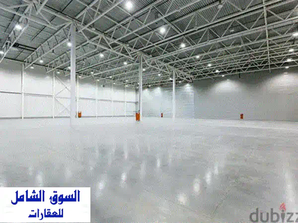 مستودع فاخر للبيع في منطقة الزلقا - مساحة 500 متر مربع...