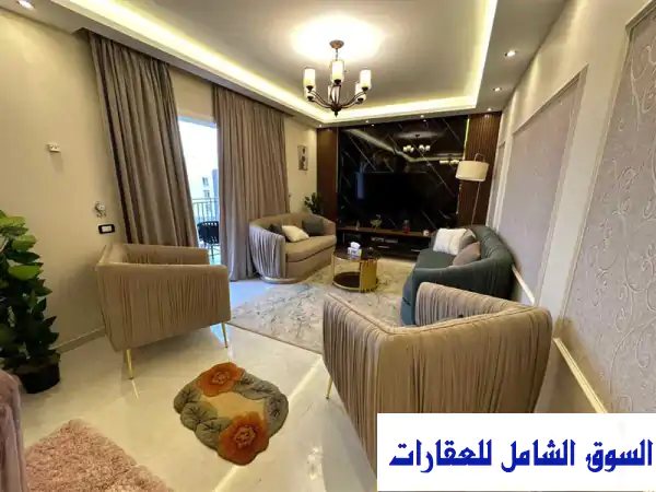 شقة فاخرة مفروشة للإيجار في سوديك أكتوبر بلازا - إطلالة خلابة! (210م²)