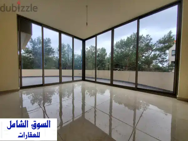 شقة فاخرة للإيجار في الربوة - مساحة واسعة وتراس خاص!