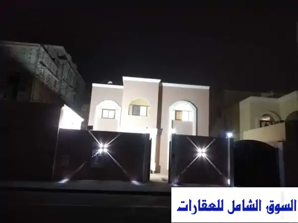 للبيع فيلا بالمشاف مساحة 547  تمويل عقاري في...