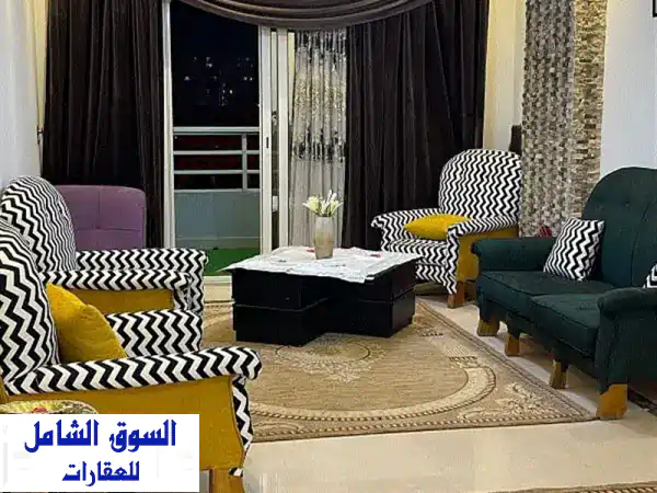 شقة فاخرة مفروشة للإيجار في زهراء المعادي - فيو...