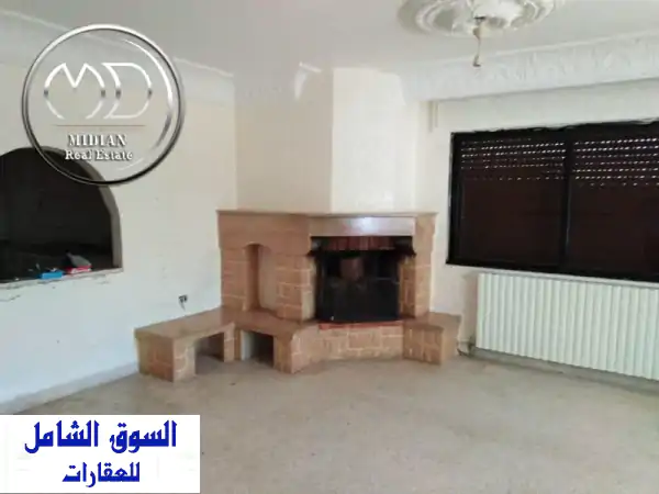 فيلا دوبلكس فاخرة للبيع في أم السماق بمساحة 600م² وسعر مميز! (رقم الإعلان: 9797)