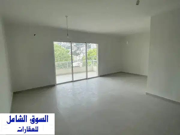 شقة فاخرة للبيع في بصاليم - مساحة 165 متر، ٣ غرف...