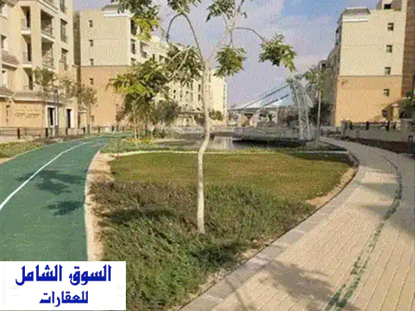 شقة للبيع في مدينتي B7 - 82م²، موقع متميز بالقلب النابض للمدينة!