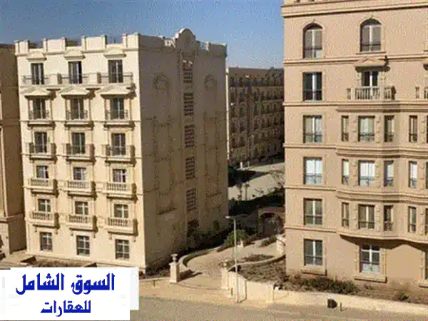 شقة بجاردن جاهزة للسكن مساحة 157 م للبيع في كمبوند جاليريا مون فالي التجمع الخامس