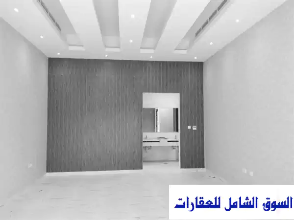فيلا فاخرة للإيجار في الحوشي، الشارقة | مساحة 5000 قدم مربع |  140,000 درهم