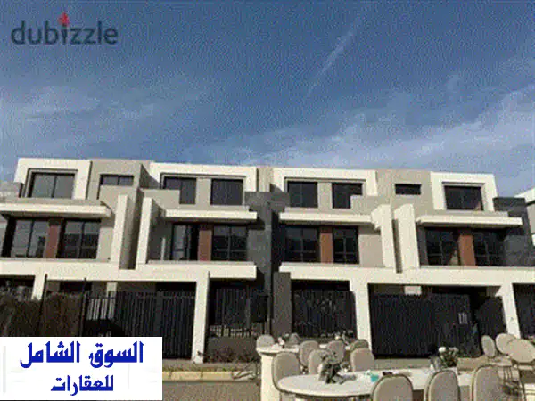توين هاوس كورنر فاخر للبيع في هايد بارك التجمع الخامس | استلام فوري!