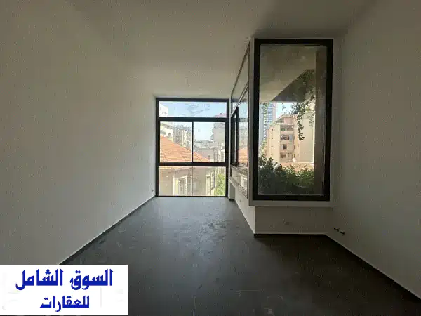 شقة فاخرة للبيع في الأشرفية - فرصة استثمارية مميزة!