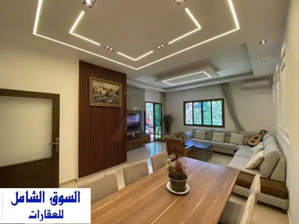 شقة فاخرة للبيع في بِشامون - موقع متميز، تراس...
