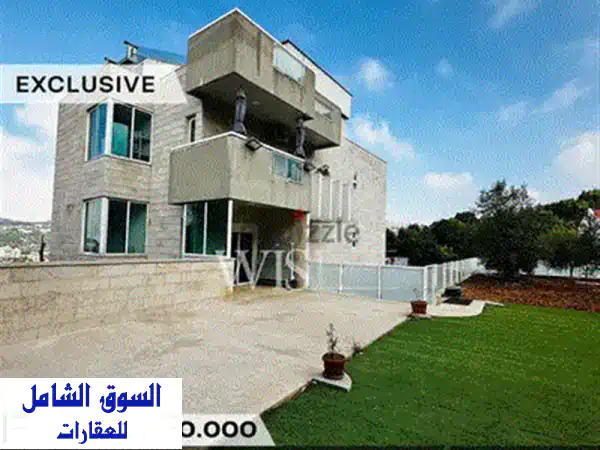 فيلا فاخرة للبيع في الخنشارة - إطلالة خلابة وهدوء مطلق