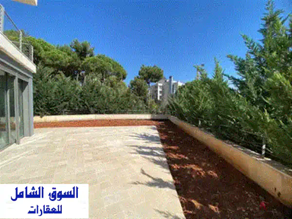 شقة فاخرة للبيع في كورنيش شحوان - إطلالة بحر خلابة!