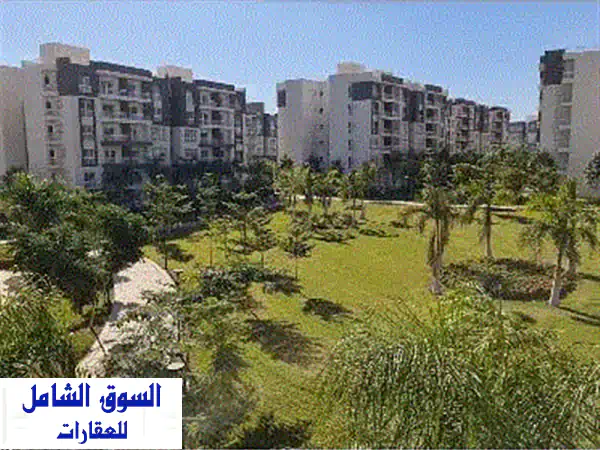 شقة مفروشة فاخرة ٣ غرف نوم في B6 - للعائلات فقط!  (واي فاي، مواقف سيارات)