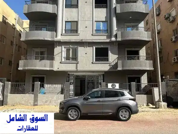 فرصة ذهبية! شقة 230م² أرضي مرتفع بحديقة خاصة أمام...