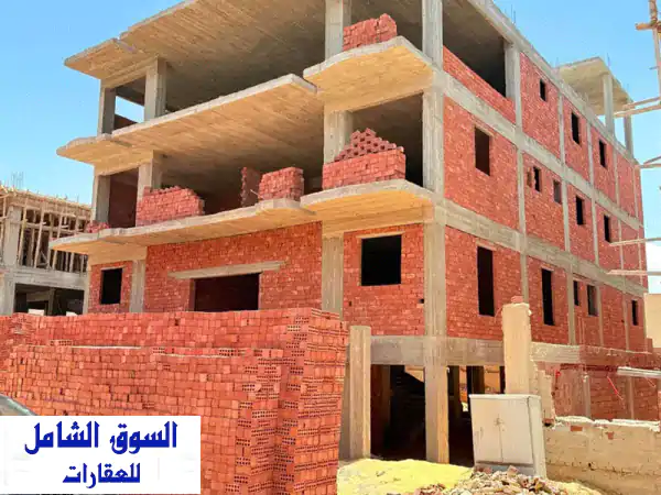 شقة 190م² فاخرة غرب سوميد - بجوار جامعة مصر! سعر...