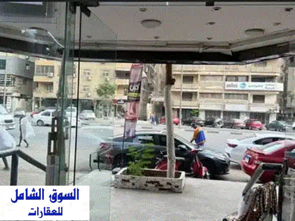 عيادة طبية راقية للبيع - فرصة استثمارية مميزة على شارع الطيران بمصر الجديدة