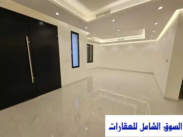 شقة فاخرة دور كامل للإيجار في جابر الأحمد - مساحة...